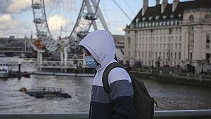 İngiltere'de koronavirüsten can kaybı 41 bin 662'ye yükseldi