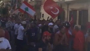 Lübnan’da sunucu Türkiye’ye hakaret edince Lübnanlılar sokağa döküldü