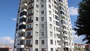 Niğde'de acı haber! 9'uncu katın balkonundan düşen usta hayatını kaybetti