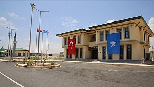 Somali'de Türk askeri eğitim üssü önünde intihar saldırısı girişimi