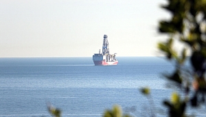 Türkiye'nin ilk yerli sondaj gemisi Fatih Zonguldak açıklarında