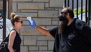 ABD'de Covid-19 salgınında bir günde 64 binden fazla yeni vaka