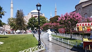 Ayasofya bayram namazına hazırlanıyor