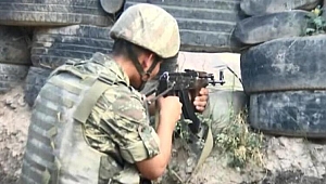 Azerbaycan askeri, eli tetikte Ermeni ordusuna karşı sınırı koruyor