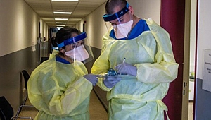 İngiltere'de Kovid-19 nedeniyle ölenlerin sayısı 44 bin 602'ye çıktı