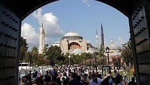 Rusya'dan Ayasofya kararı  Dünyaya mesajı Türkiye'nin işine karışmayın