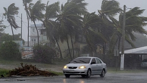 ABD’nin Güney Kıyıları Çifte Fırtınaya Hazırlanıyor