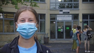 Almanya’da maske kullanımının yaygınlaşması gündemde