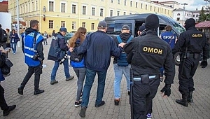 Belarus’ta çok sayıda eylemci ve gazeteci gözaltına alındı
