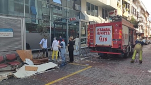 Gaziosmanpaşa'da Özel İstanbul Şafak Hastanesinin tavanı çöktü