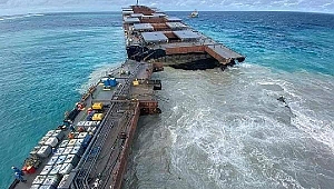 Tanker ikiye bölündü! Felaket büyüdü