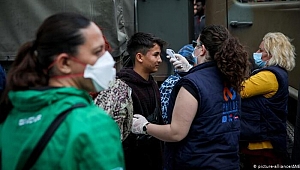 Türkiye'den Midilli'ye geçen sığınmacılarda korona çıktı