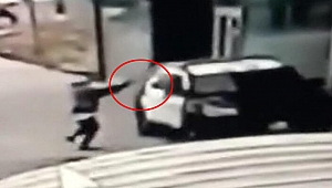 ABD'de polis aracına silahlı saldırı! Trump'tan idam çağrısı