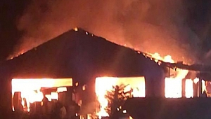 Almanya'da camide korkutan yangın!