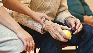 İran'da 7 dakikada bir kişi alzaymır oluyor