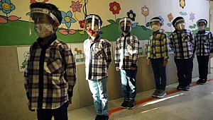 Komşuda Covid-19 patlaması: Hazirandan beri en yüksek sayı