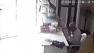 Kur'an-ı Kerim okurken hayatını kaybetti!