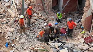 Patlamadan 1 ay sonra Beyrut enkazından nabız sinyalleri!