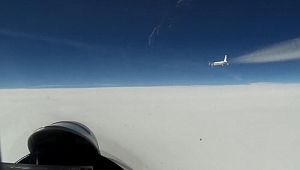 Rus savaş uçağı, ABD ve İsveç keşif uçaklarını böyle engelledi