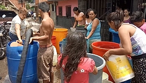 Venezuela’da Su Protestoları Artıyor