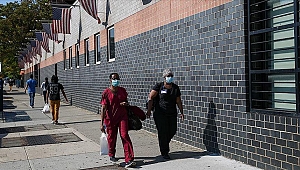 ABD'de Kovid-19'dan ölenlerin sayısı 212 bin 726'ya yükseldi