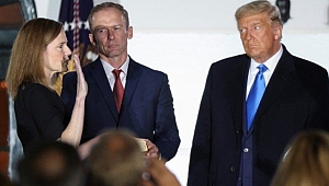 Beklenen oldu: Başkan önünde yemin etti