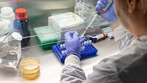 Corona aşısıyla ilgili yeni açıklama: Herkesin 2021 sonuna kadar aşılanması mümkün değil