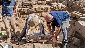 Golan Tepeleri’nde 1700 yıllık yazılı taş bulundu