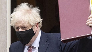 Koronavirüs tehlikeli noktaya ulaştı! Yeni kısıtlamalar açıklandı