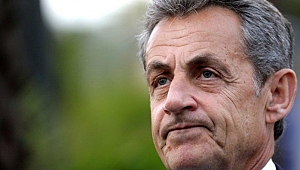 Fransa’da nefesler tutuldu: Eski cumhurbaşkanı hakim karşısına çıkıyor