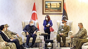 Akar ve komutanlar Libya’ya gitti