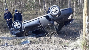 Jandarma aracı takla attı: 4 yaralı