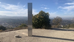 Monolit gizemi sürüyor: Bu kez California’da ortaya çıktı