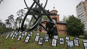 Ukrayna'da Çernobil Nükleer Santrali faciasının tasfiyesinde yer alanlar anıldı