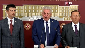 CHP'de mektup krizi: İstifalar, bölünmenin habercisi mi?