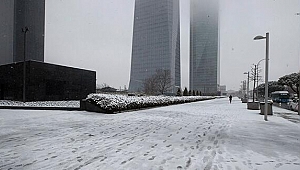 İspanya kar fırtınasına teslim oldu