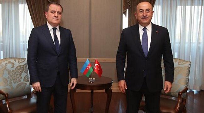 Dışişleri Bakanı Çavuşoğlu, Azerbaycanlı mevkidaşı Bayramov ile görüştü