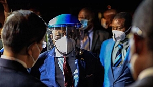 Zimbabve'de 4 bakanın Kovid-19'dan hayatını kaybetmesinin ardından kısıtlamalar uzatıldı