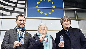 Ayrılıkçı Katalanlar dokunulmazlıklarını kaybetti