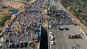 Hindistan'da çiftçiler protestolarının 100. gününde