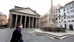 İtalya'da son 24 saatte 23 bin 59 koronavirüs vakası tespit edildi