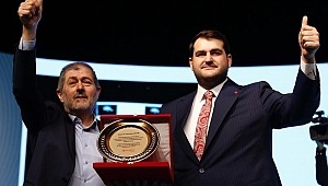 Saadet Partisi İstanbul 7. Olağan Kongresi'nde Ömer Faruk Yazıcı il başkanı oldu.
