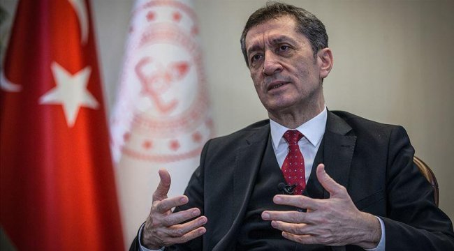 Bakan Selçuk duyurdu! MEB'den 11'inci sınıf öğrencileri için 'beceri temelli etkinlikler' kitap seti