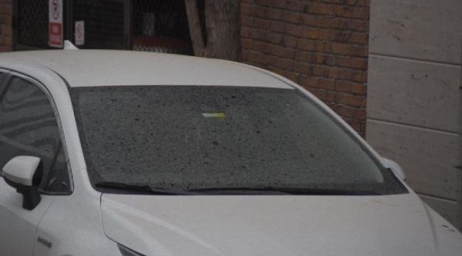 İzmir'e çamur yağdı! Sürücüler zorlandı