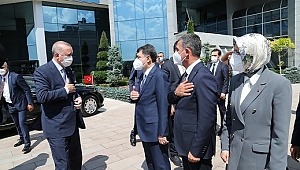 CUMHURBAŞKANI RECEP TAYYİP ERDOĞAN, GÖLBAŞI BELEDİYE BAŞKANI RAMAZAN ŞİMŞEK’İ ZİYARET ETTİ