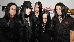 Slipknot'un eski bateristi Joey Jordison ölü bulundu