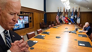 Dünya bu kareyi konuşuyor: Biden Afganistan'daki son gelişmeleri böyle takip etti