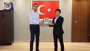 KÜÇÜKÇEKMECE MŪCADELE SPOR KULÜPLERİ YÖNETİMİ KAYMAKAM BEDİRHANOĞLU'NU ZİYARET ETTİ