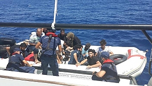 Marmaris açıklarında 11 düzensiz göçmen kurtarıldı