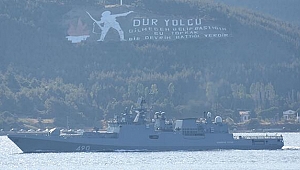 Rus savaş gemisi Çanakkale Boğazı’ndan geçti